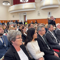 tisztelet a batraknak16