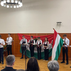 tisztelet a batraknak31