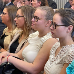 unnepi testuleti ules