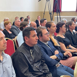 unnepi testuleti ules