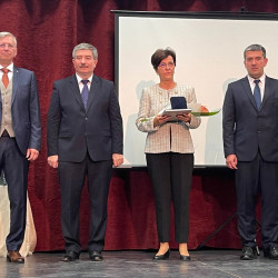 varos napja unnepi testuleti ules