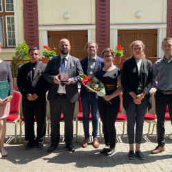 varos napja unnepi testuleti ules