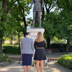 varos napja unnepi testuleti ules