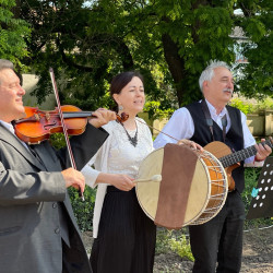 varos napja unnepi testuleti ules