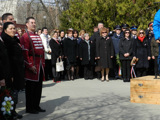 2017. március 15. 29