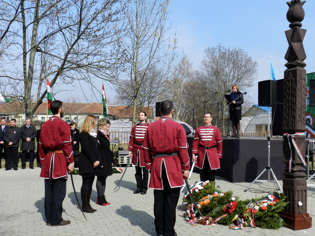 2017. március 15. 67