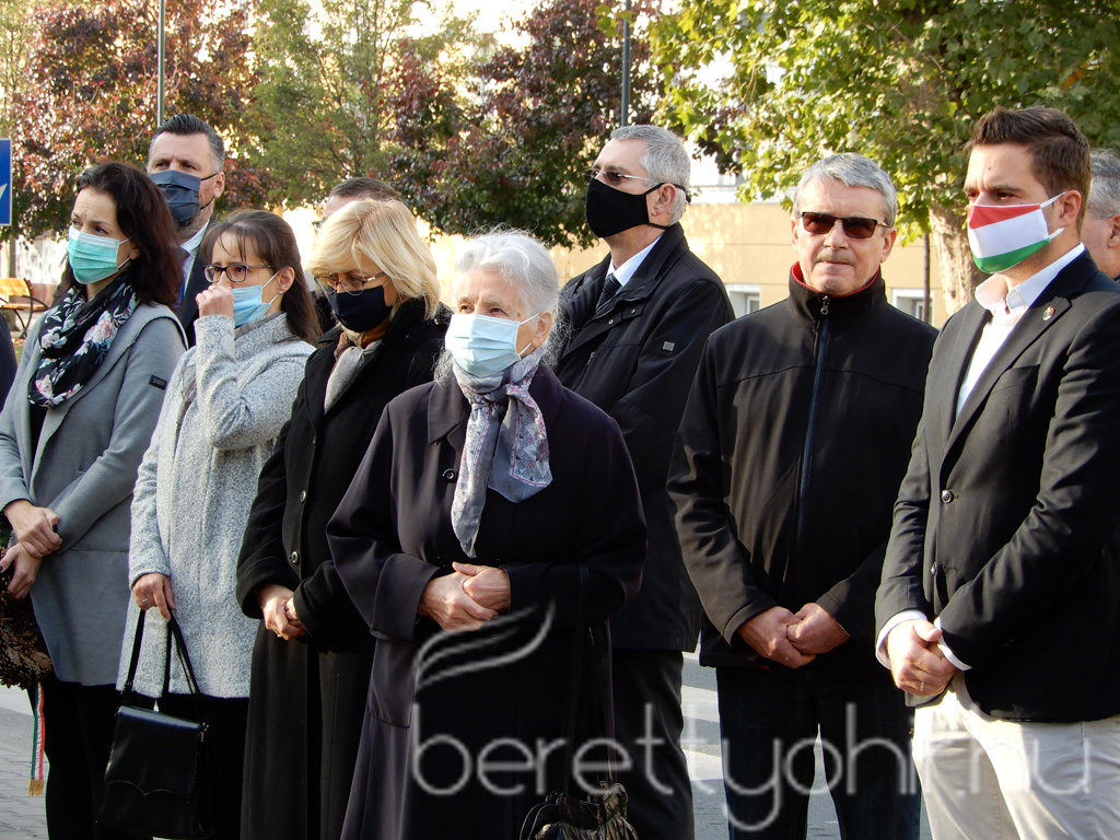 Az '56 os forradalomra emlékeztünk 15