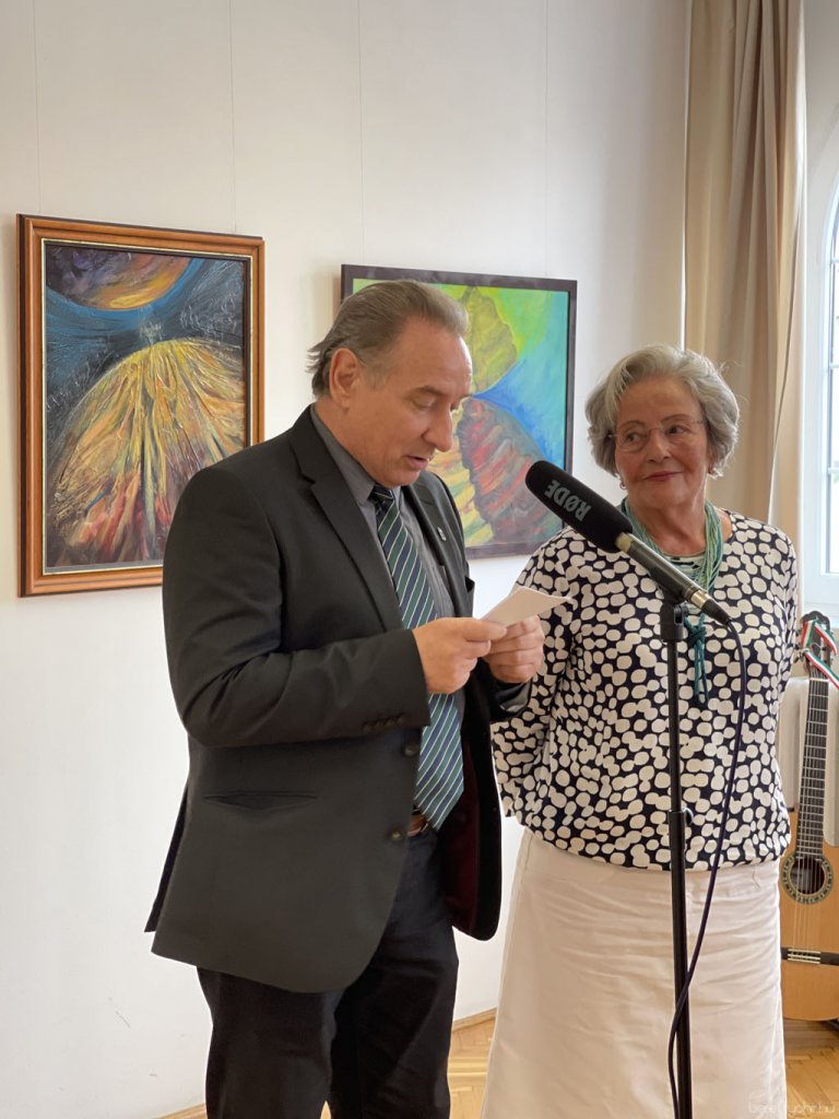 Eg_es_fold_kozott_kiallitasmegnyito18