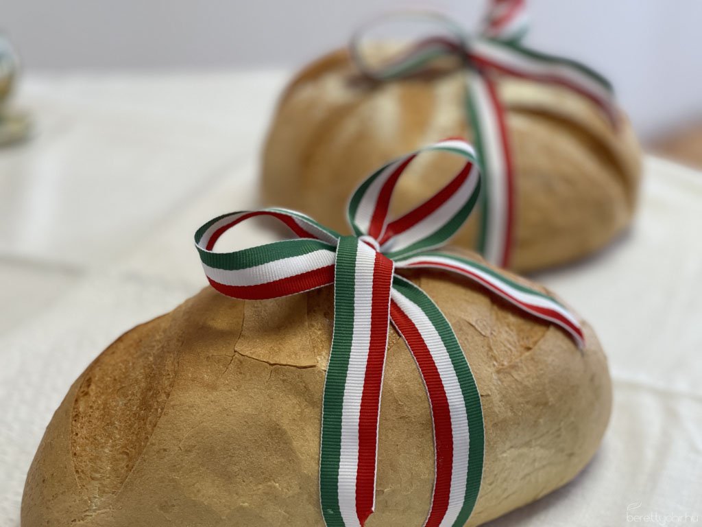 Eg_es_fold_kozott_kiallitasmegnyito33