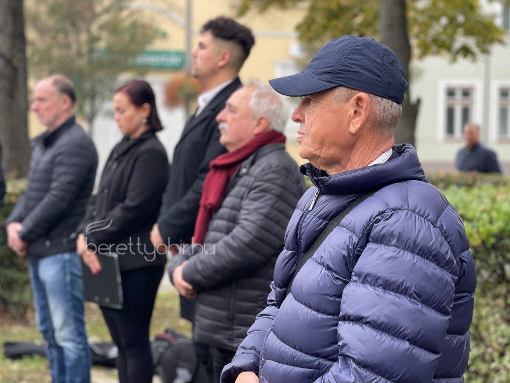 az_56_os_hosokre_emlekeztunk_14