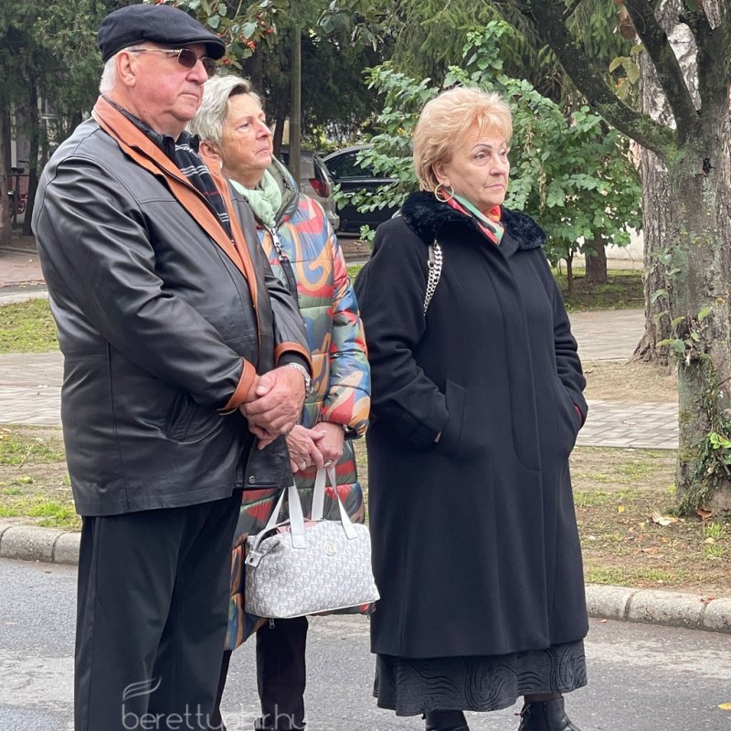 az_56_os_hosokre_emlekeztunk_26