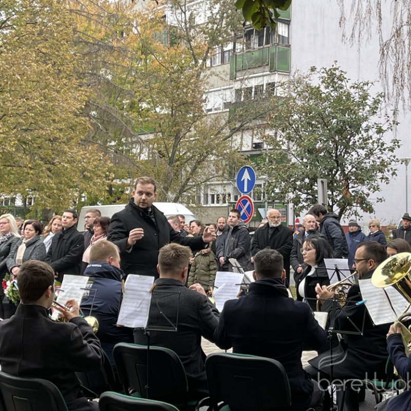 az_56_os_hosokre_emlekeztunk_31