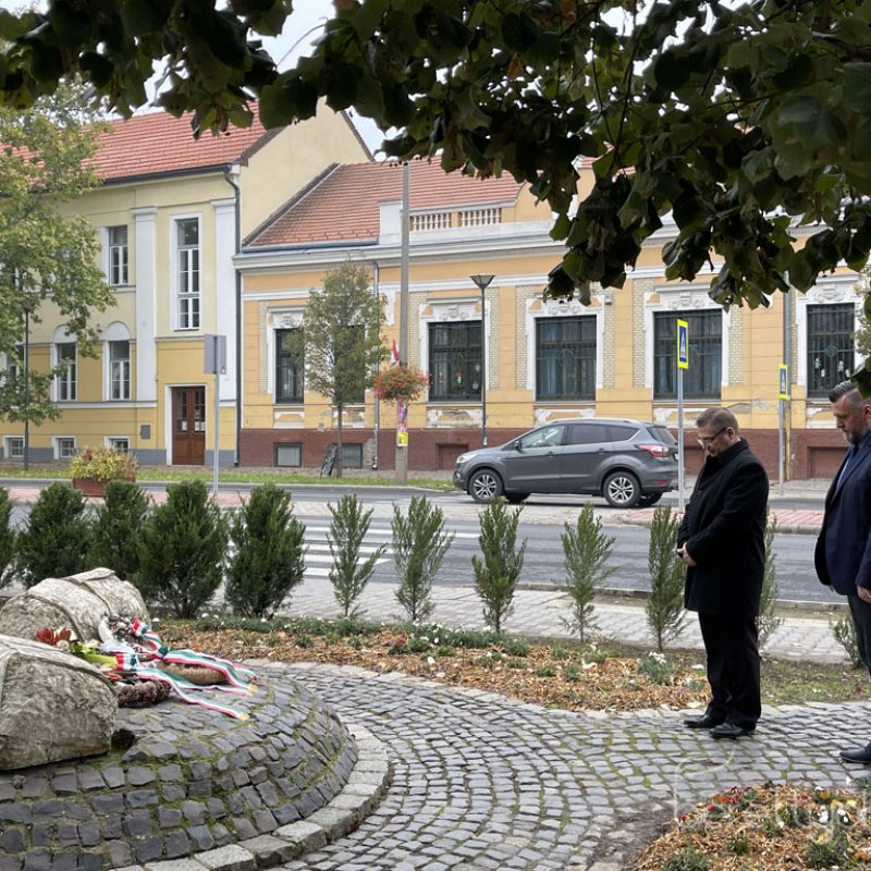 az_56_os_hosokre_emlekeztunk_35