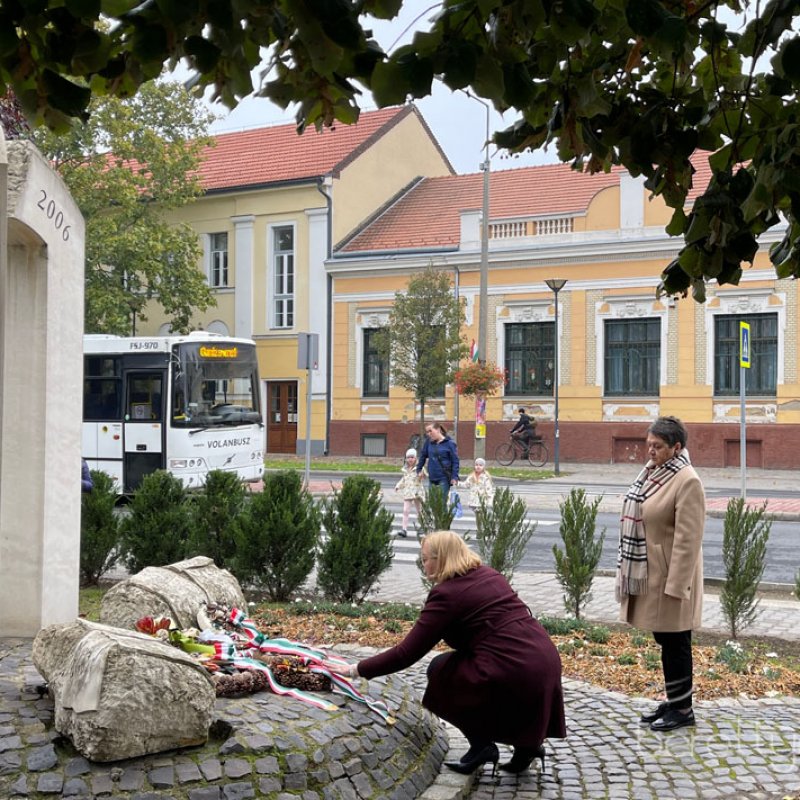 az_56_os_hosokre_emlekeztunk_36