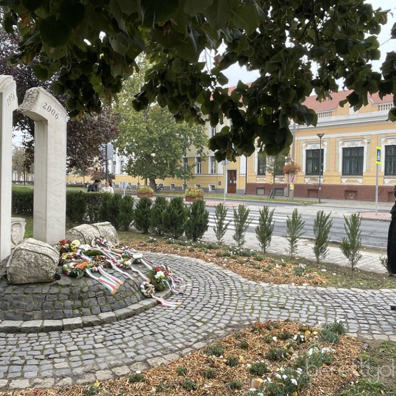 az_56_os_hosokre_emlekeztunk_51