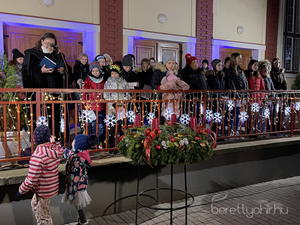 advent elso vasarnapjan31