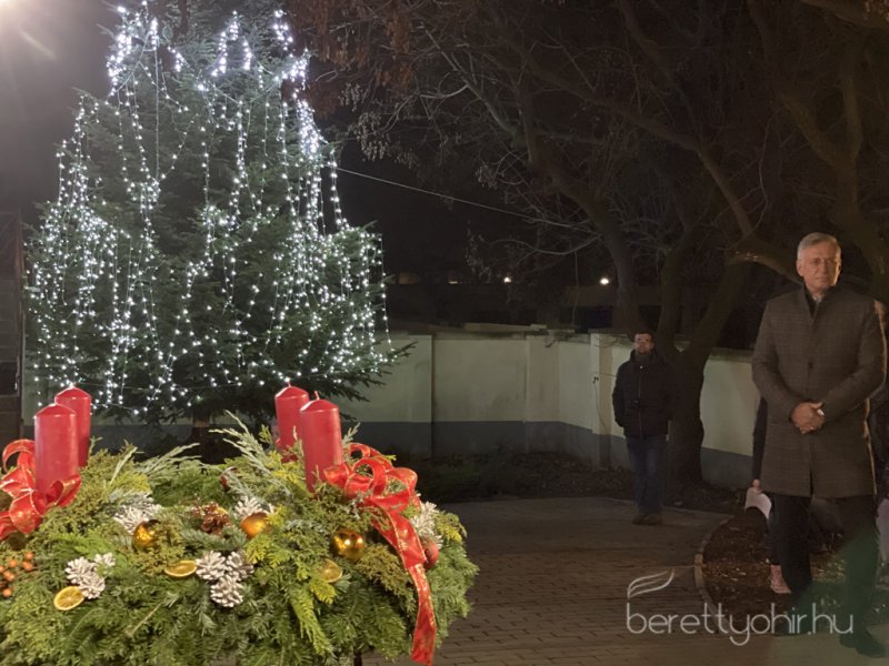 advent_elso_vasarnapjan25