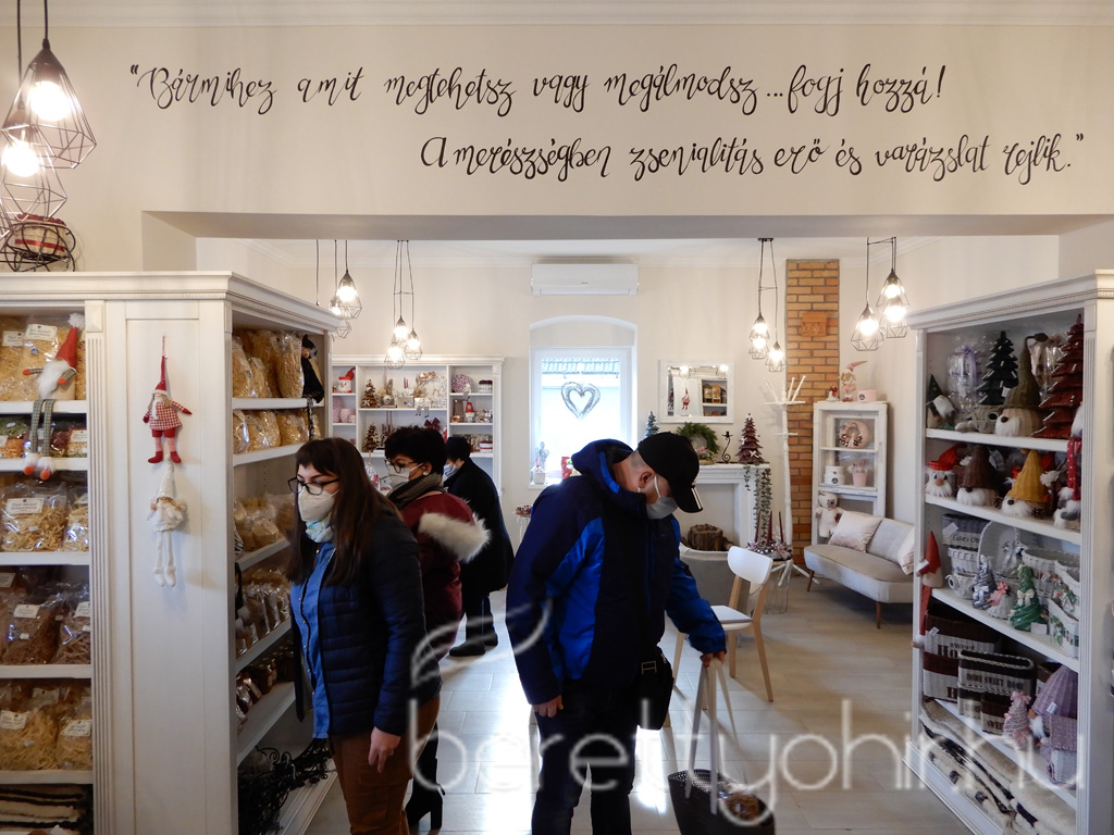 Megnyílt az Apáti Ízek Kereskedőház 61