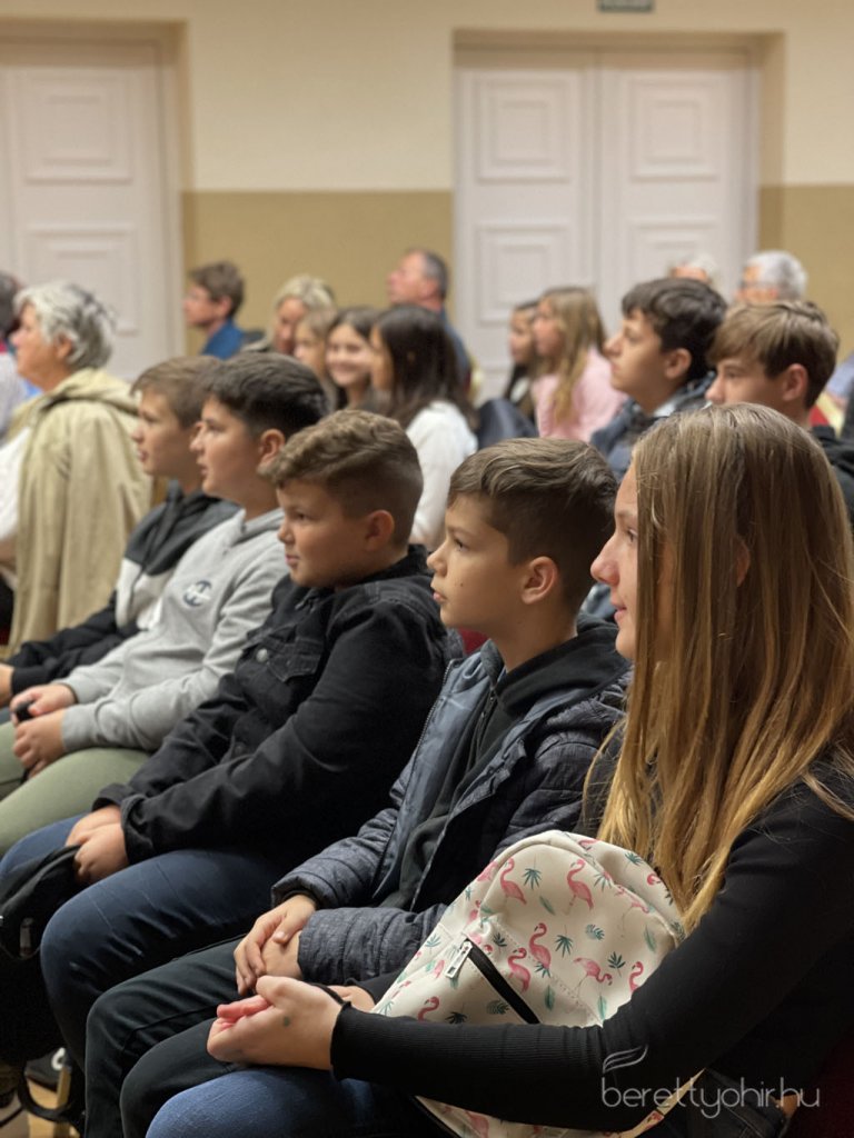 az_aradi_vertanukra_emlekeztunk_03