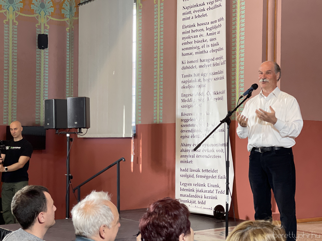 Berecz András est a Zsinagóga Kultúrtérben05