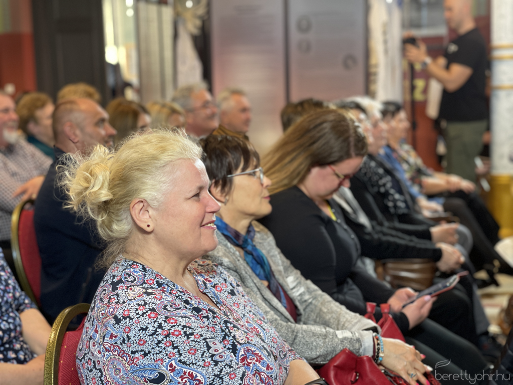 Berecz András est a Zsinagóga Kultúrtérben09