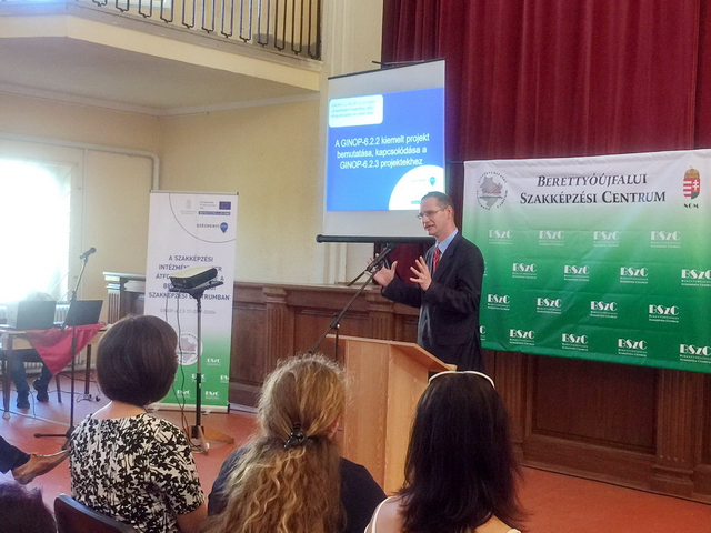 A szakképzési intézményrendszer átfogó fejlesztése 15