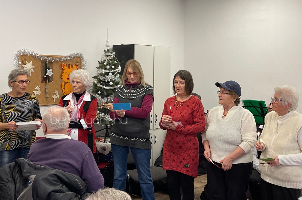 bihari_csaladsegito_karacsony02