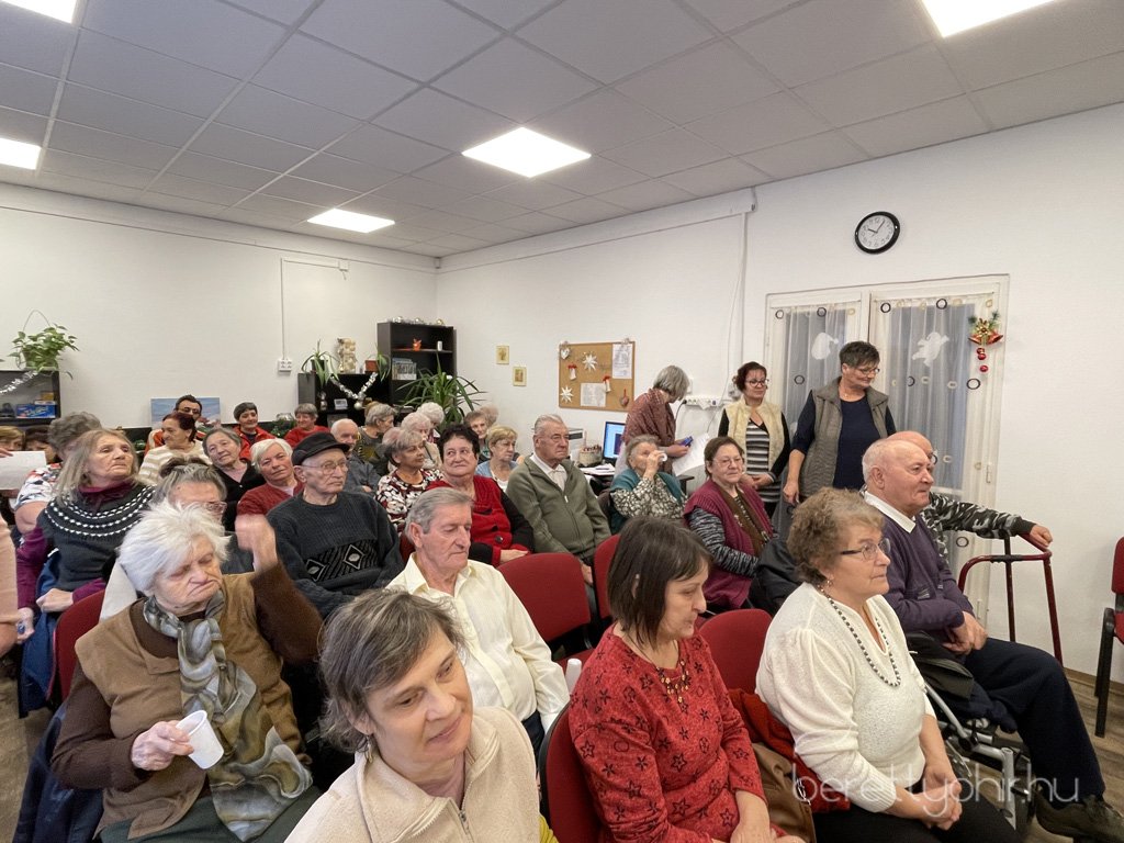 bihari_csaladsegito_karacsony04