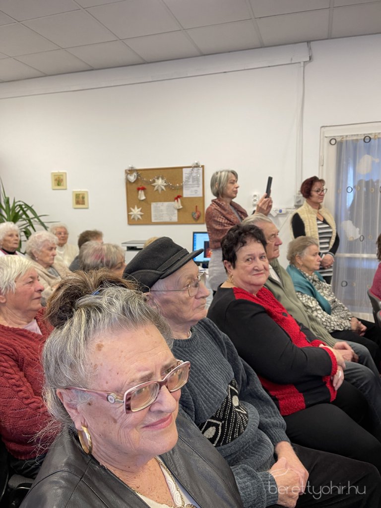 bihari_csaladsegito_karacsony08