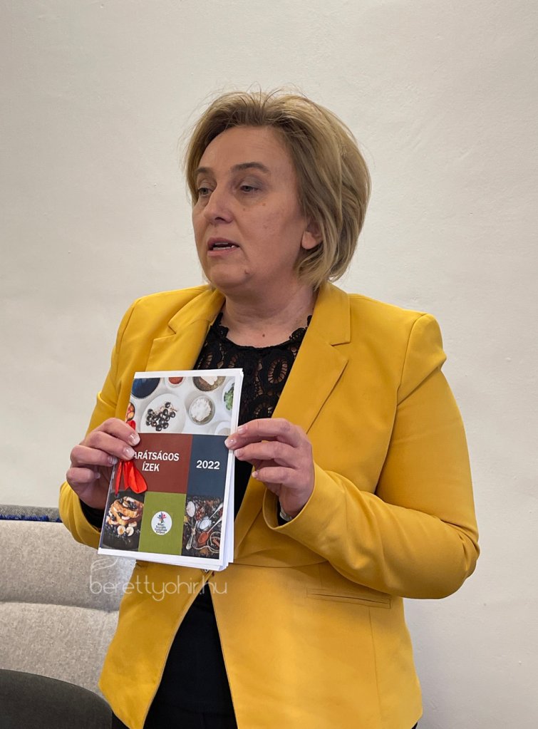 bihari_csaladsegito_karacsony30