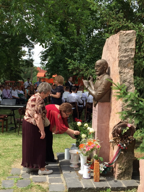 Szilágyi Péter igazgató karnagyra emlékeztünk 13