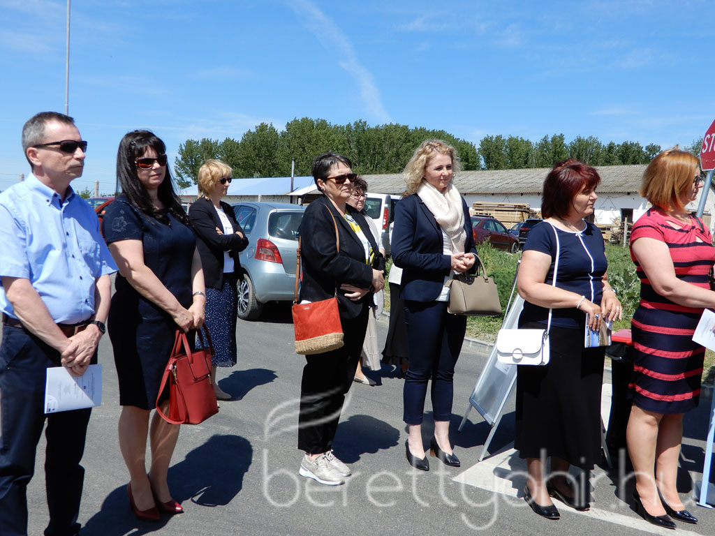 Északi iparterület átadása 03