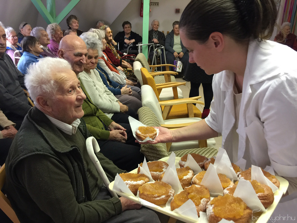 Farsang az idősotthonban 54