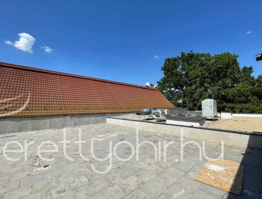 Zajlanak_a_gyogyfurdo_beruhazas_munkalatai14