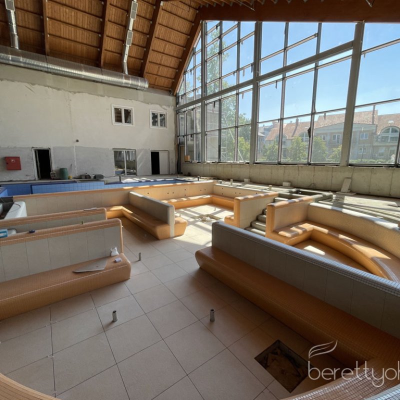 Zajlanak_a_gyogyfurdo_beruhazas_munkalatai03