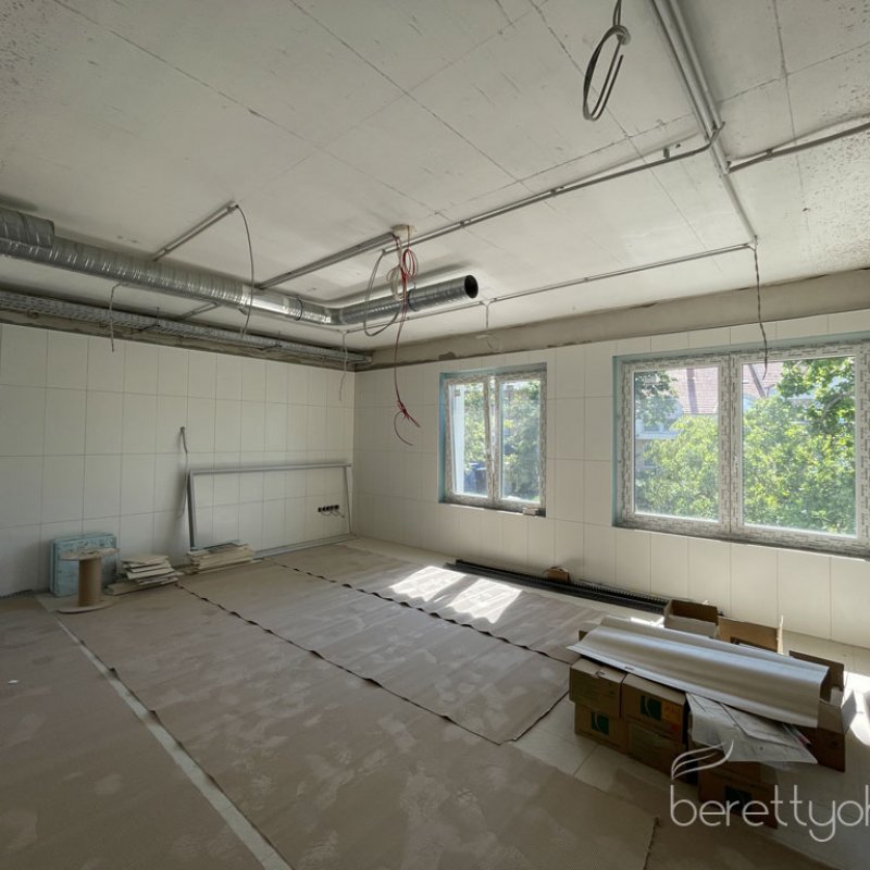 Zajlanak_a_gyogyfurdo_beruhazas_munkalatai08