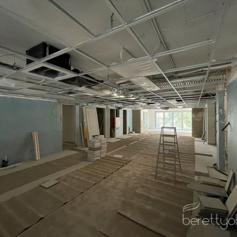 Zajlanak_a_gyogyfurdo_beruhazas_munkalatai10