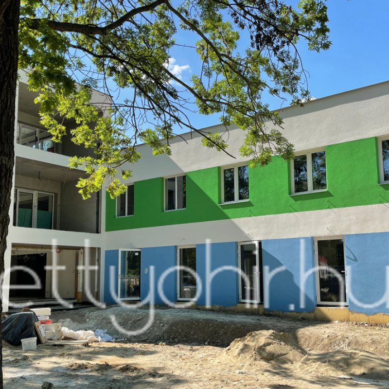 Zajlanak_a_gyogyfurdo_beruhazas_munkalatai17