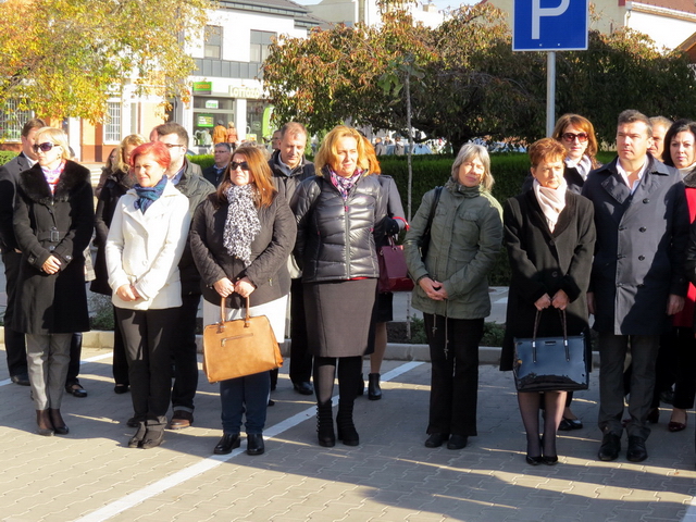 Átadták a felújított felnőtt háziorvosi rendelőt 09