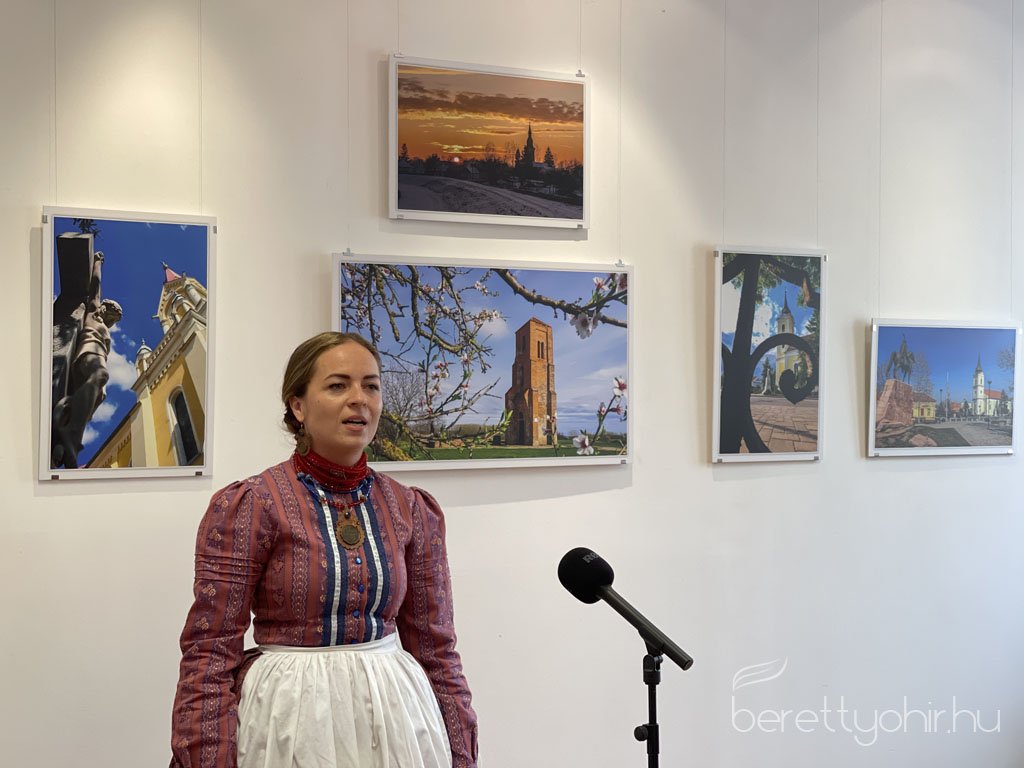 Tajak_es_emberek_kiallitasmegnyito27