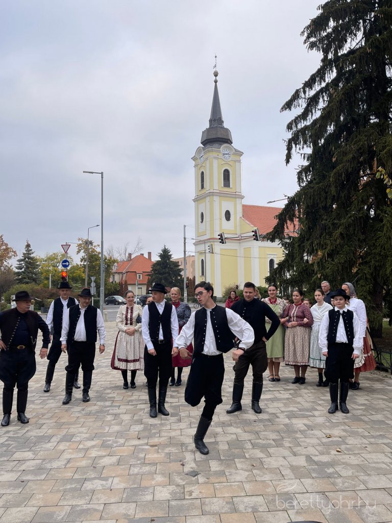 kicsinagykovet_fajat_ultettunk_09