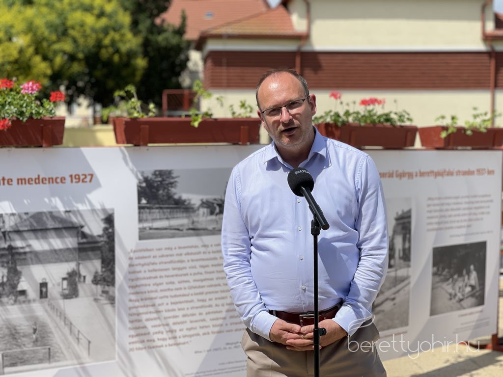 95_eves_a_levente_medence07