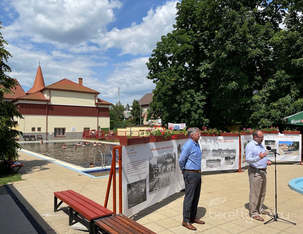 95_eves_a_levente_medence09