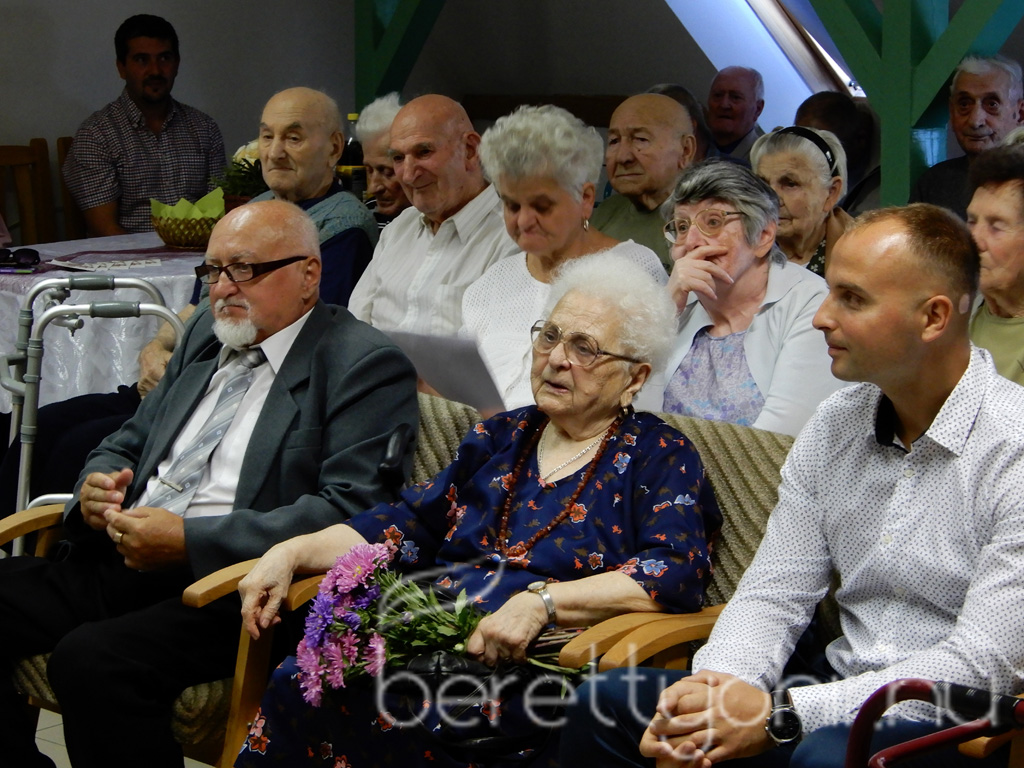 Marika néni 90 éves 22