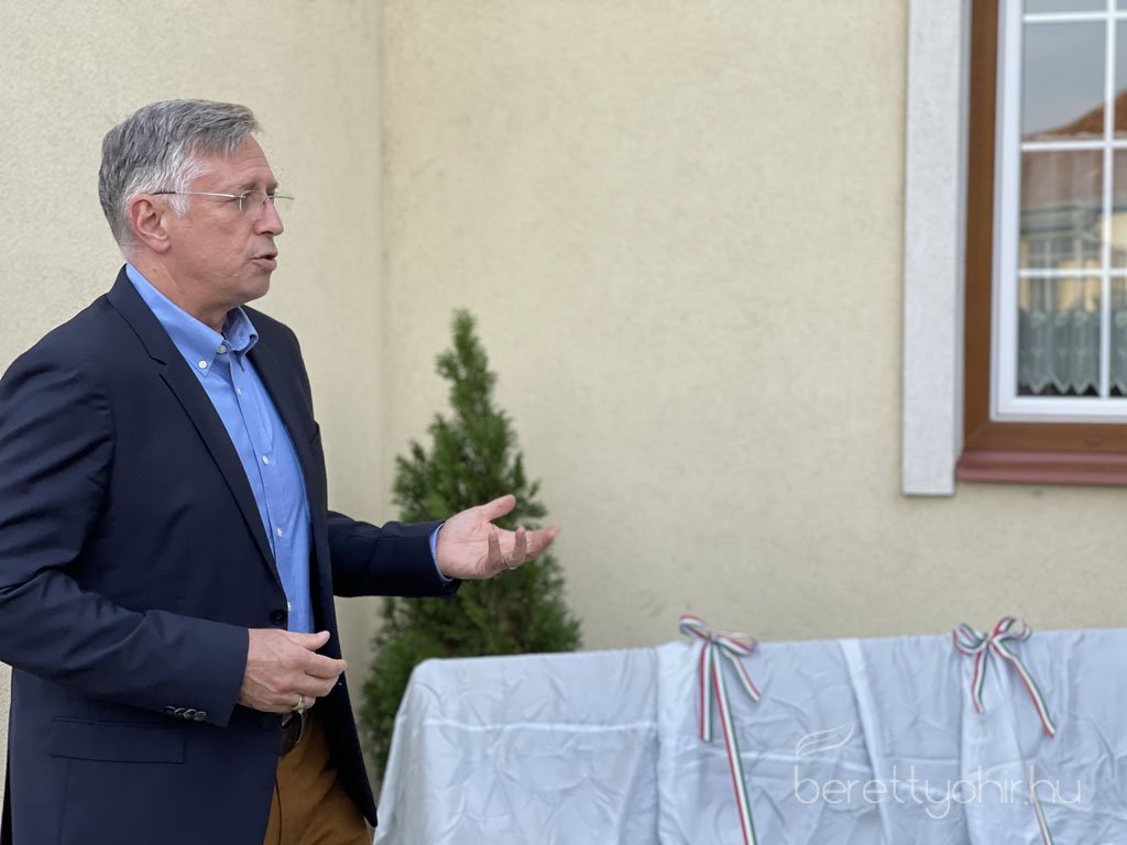 nadanyi_zoltanra_emlekeztunk_32