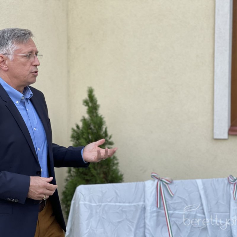 nadanyi_zoltanra_emlekeztunk_32