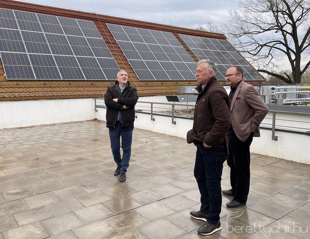 ne elj uveghazban 30