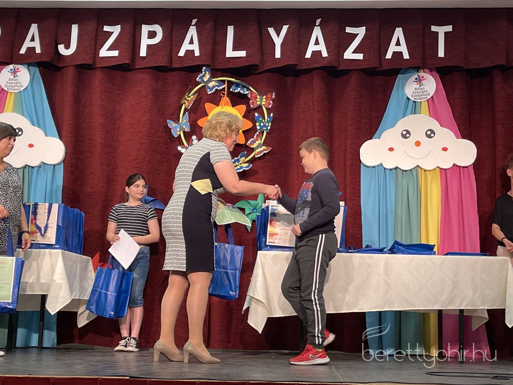 Rajzpalyazat_eredmenyhirdetes_BSZSZK12