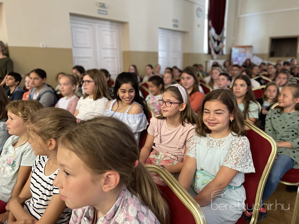 Rajzpalyazat_eredmenyhirdetes_BSZSZK77