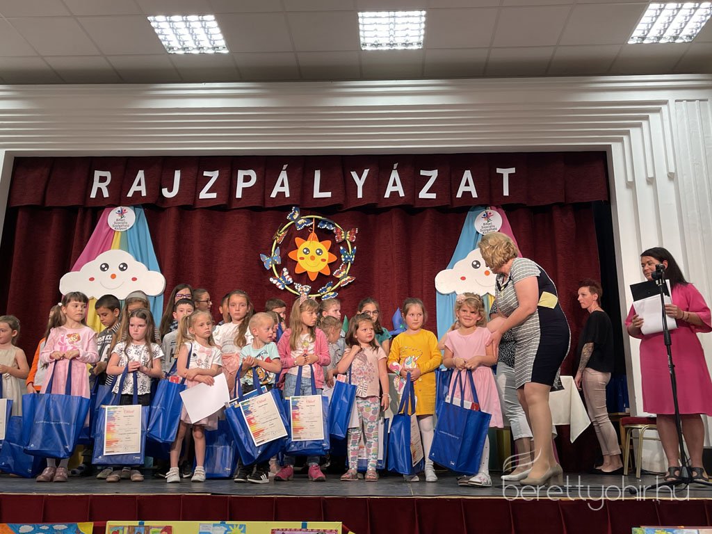 Rajzpalyazat_eredmenyhirdetes_BSZSZK81